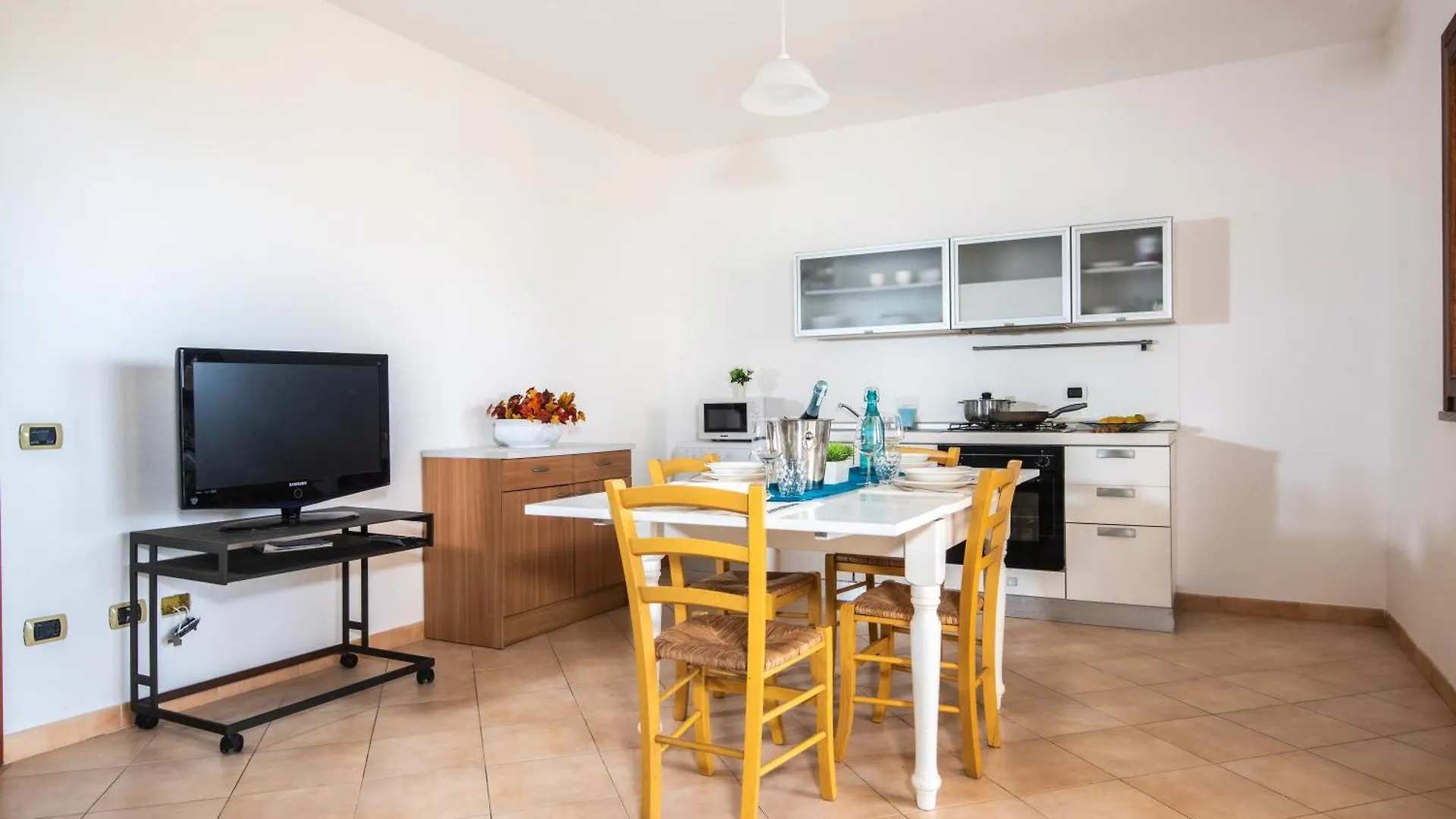 Residence I Mirti Porto Pozzo 0*,